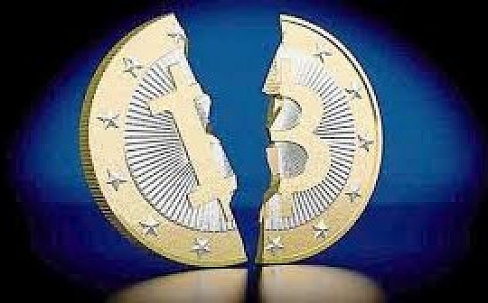 金色观察 | 暴跌50% 比特币还值得买吗？