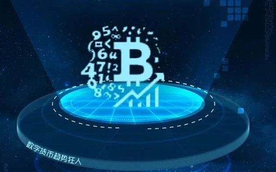 这位74岁的老太太 是昨天砸盘的罪魁祸首