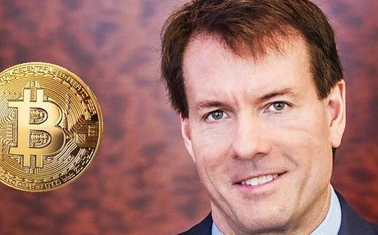 这个爱开飞机理工男 如何变成马斯克的BTC领路人的？
