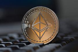 对话曹寅：以太坊2.0临近，DeFi加持，能否再次扮演“牛市催化剂”？_okex:香港推出稳定币是真的吗还是假的