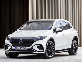 奔驰EQS SUV海外售价曝光 折合人民币77万元起_MAT:MATIC