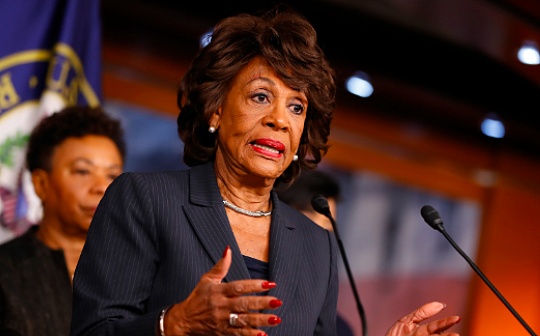 民主党高层 Maxine Waters ：对 PayPal 的新稳定币“深感担忧”_稳定币:BNPL Pay